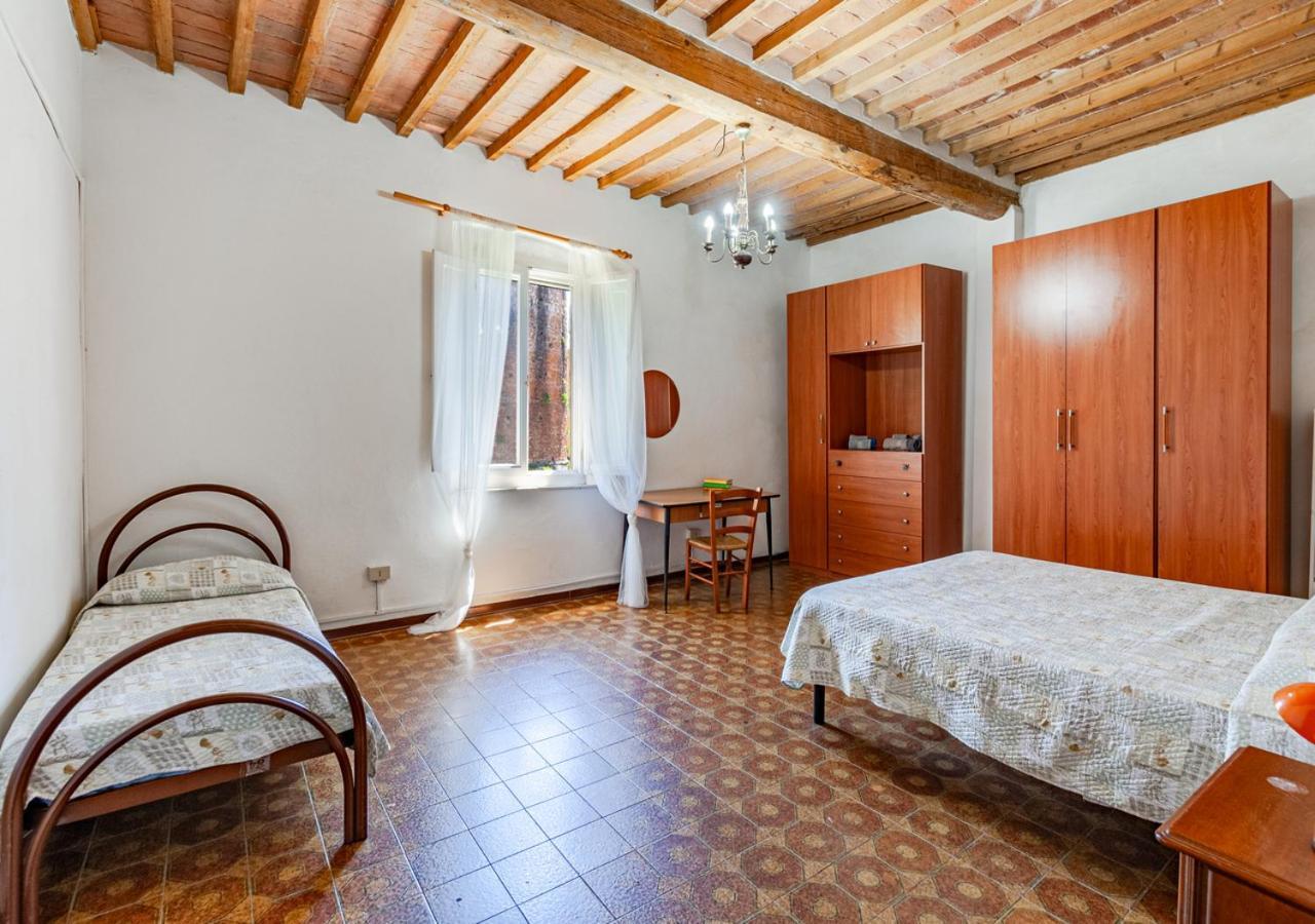 Casa Sulle Mura Antiche Pisa Exterior foto